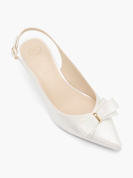 Подиумная босоножка na visoku petu bijele boje deichmann